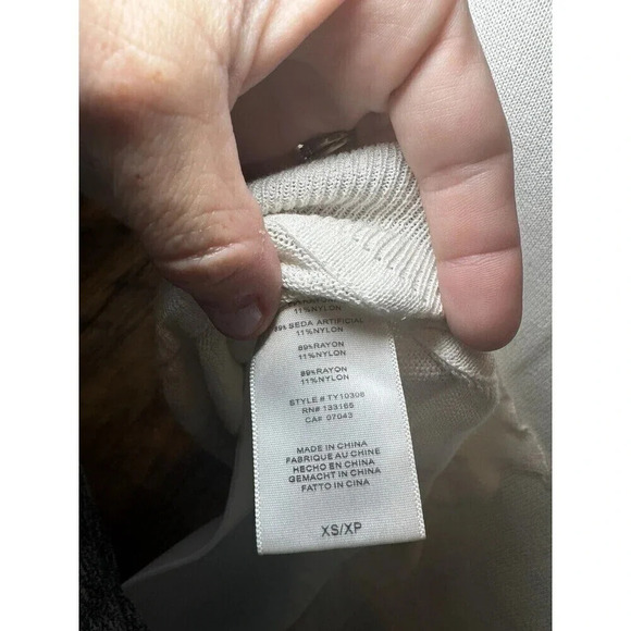 Eri & Ali Women Short Open Sleeve V Neck Top Blouse Shirt SizeXS CROPPED - Picture 5 of 6